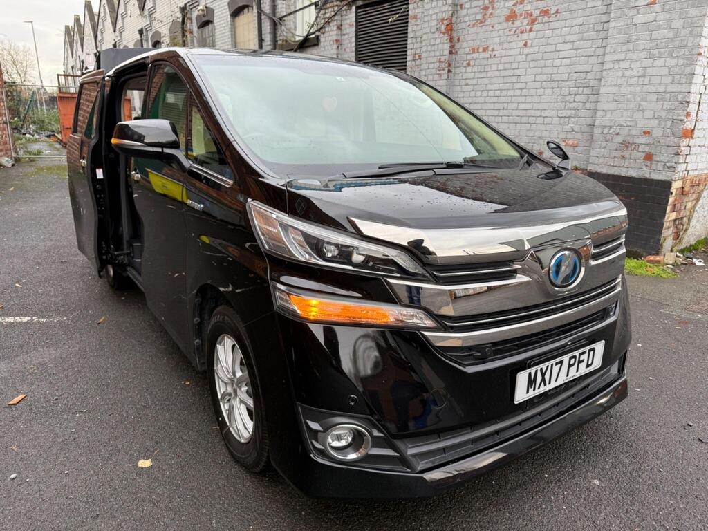 Toyota Alphard Hybrid